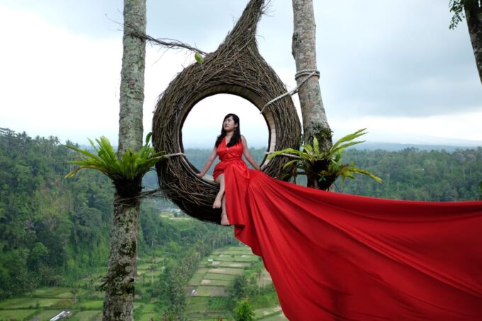 UBUD: Rice Terrace, Water Temple and Waterfalls Private Tour - Transportation Details