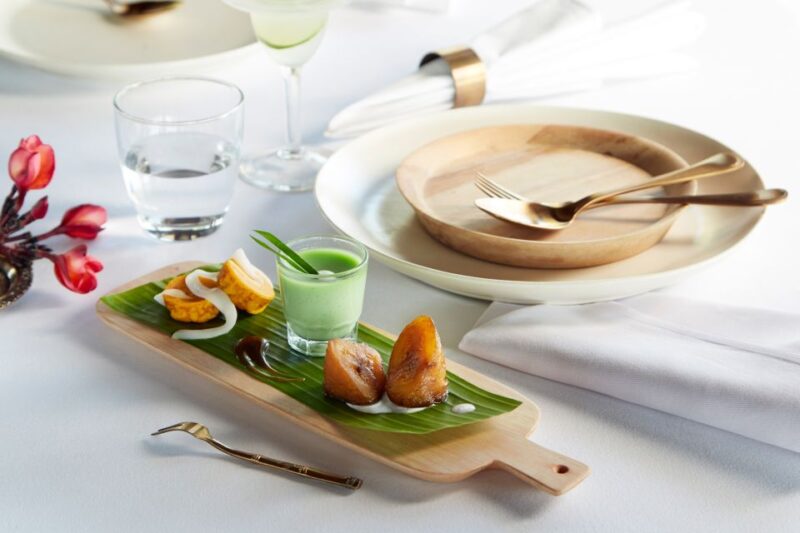 Ubud: Romantic 6-Course Candlelight Dinner in Ubud Valley - Dinner Setting and Experience