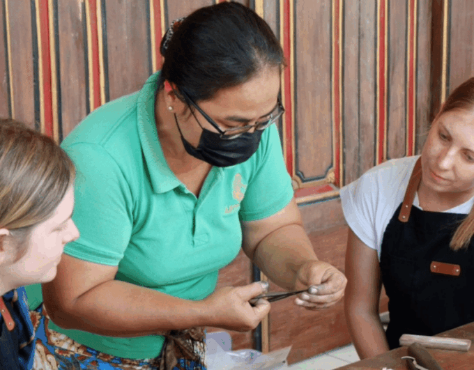 Ubud: Silver Jewelry Making Class With Ubud Private Tour - Discovering Tegenungan Waterfall