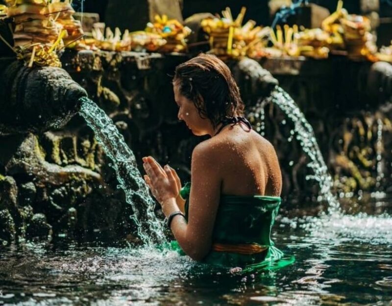 Ubud Spiritual Cleansing & Pegulingan Ancient Temple Tour - Key Points