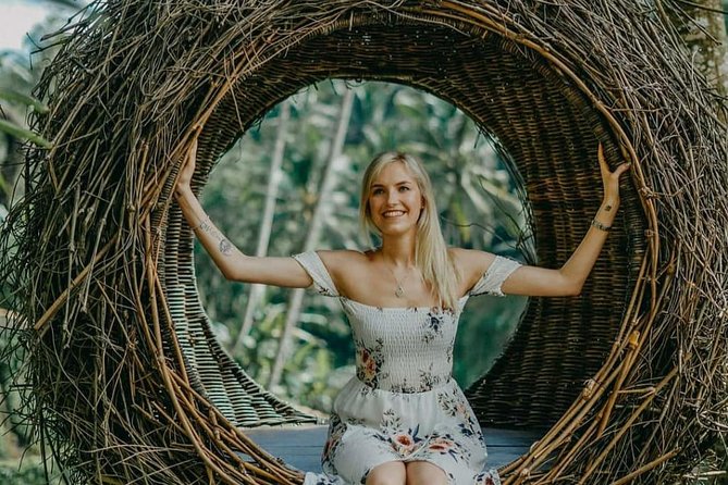 Ubud Swing With Private Photographer - Included Services