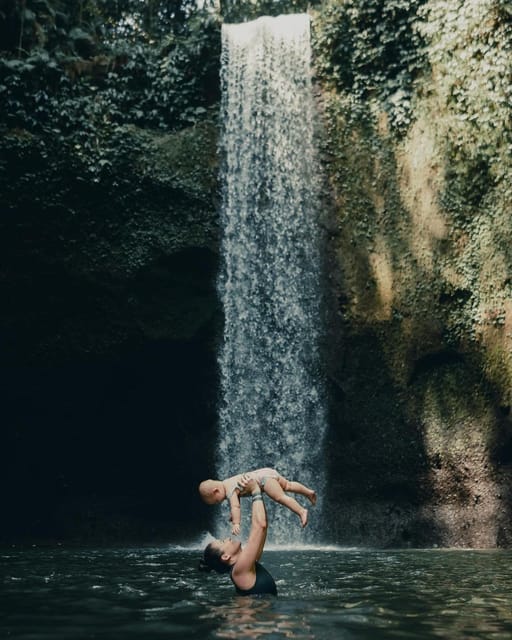 Ubud: Tirta Empul, Rice Terrace and Waterfall Tour - Discovering Tirta Empul Temple