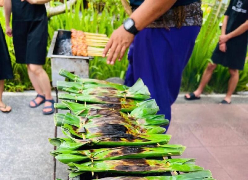 Ubud: Traditional Cooking Class & Market Tour With Transfer - Key Points