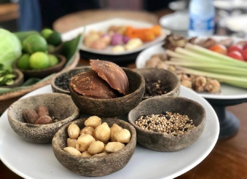 Ubud: Traditional Cooking Class & Market Tour With Transfer - Private Cooking Lesson