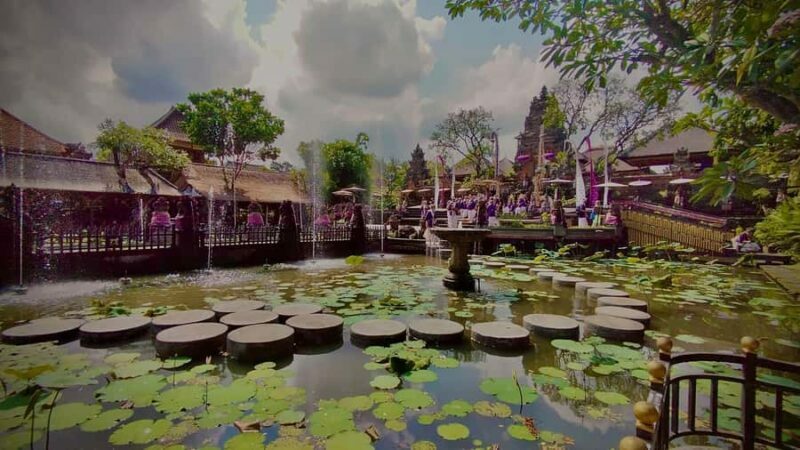 Ubud: Walking Tour with Campuhan Ridge & Monkey Forest - Key Points