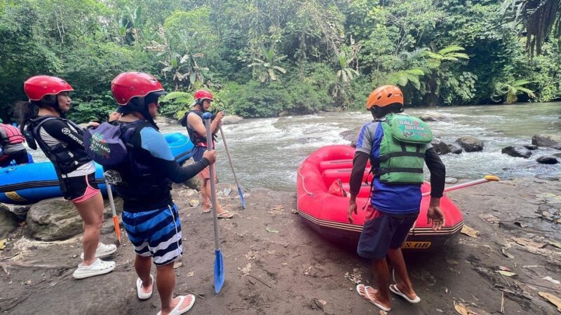 Ubud: Water Rafting With Coffee Plantation & Buffet Lunch - Buffet Lunch Details