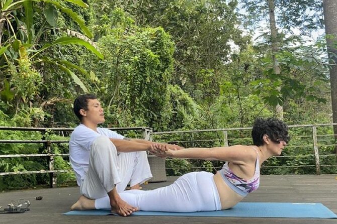 Ubud Yoga, Rice Terrace Walk and Floating Breakfast Tour - Floating Breakfast