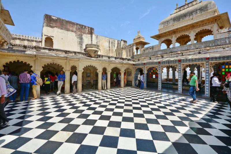 Udaipur: All-Inclusive Guided Udaipur City Private Tour - Guided Tour Experiences