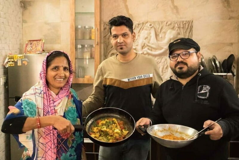 Udaipur: Authentic Indian Cooking Class with Lunch or Dinner - Key Points
