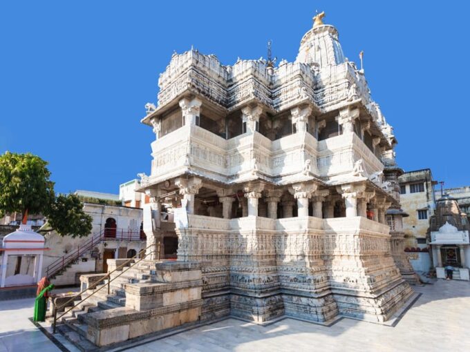 Udaipur: City Palace Private Tour - Boat Cruise on Lake Pichola