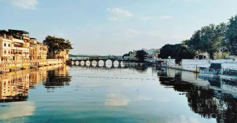 Udaipur Cultural Walking Tour With Local Snacks - Booking Information