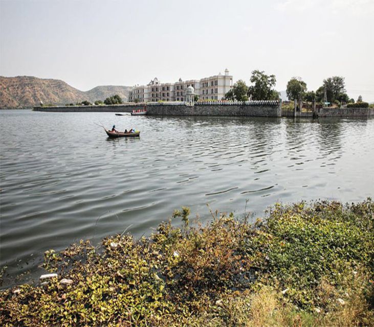 Udaipur: Evening Horse Riding Experience in the Countryside - Guided Instruction and Safety Measures