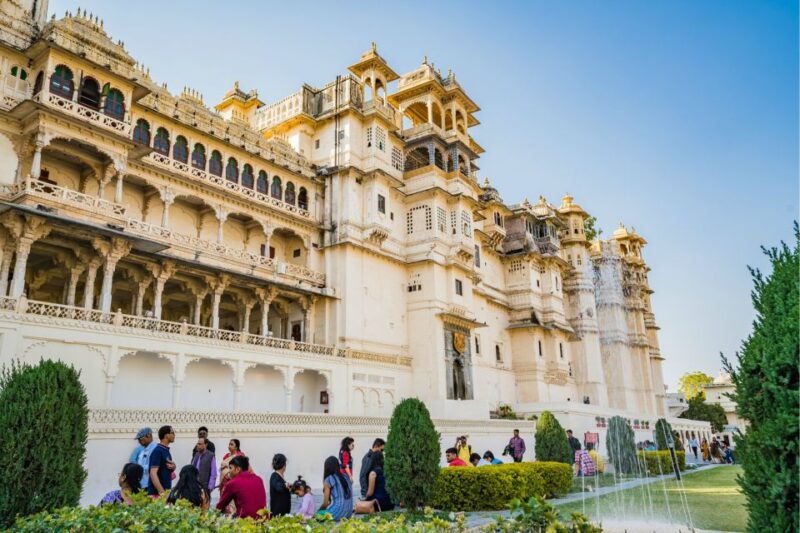 Udaipur: Full Day Private City Tour With Optional Boat Ride - Inclusions and Transportation