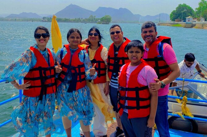 Udaipur Full Day Sightseeing Tour by Private Car - Highlights of the Tour