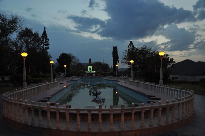 Udaipur Night Walk (2 Hours Guided Walking Tour) - Tour Details
