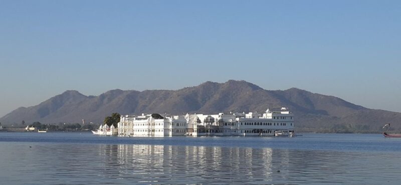 Udaipur: Private City Sightseeing Guided Tour With Tuk Tuk - Key Points