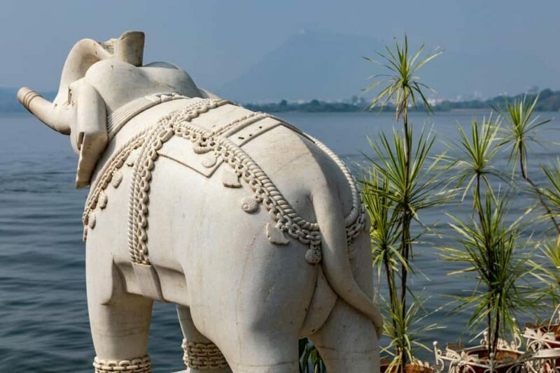 Udaipur: Private Full-Day Sightseeing Tour by Car with Guide - A Practical Look at the Udaipur Tour