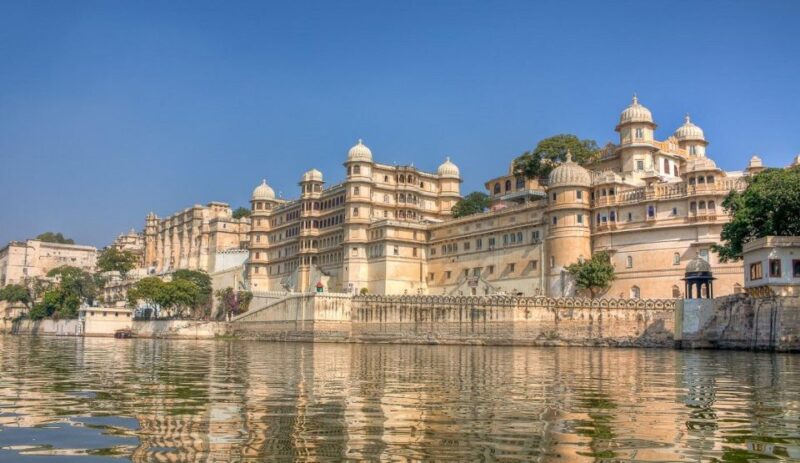 Udaipur: Private Guided Udaipur Sightseeing Tour - Included Services