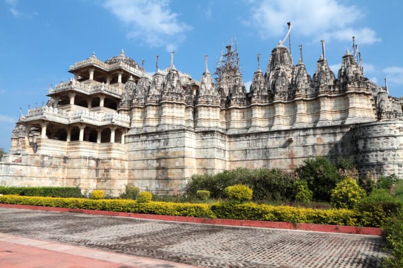 Udaipur: Private Tour of Kumbhalgarh and Ranakpur With Lunch - Itinerary