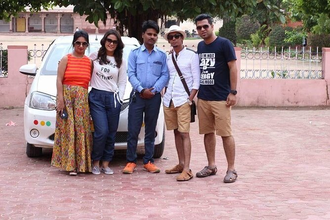 Udaipur Private Tour With Guide - Relaxing at Lake Pichola