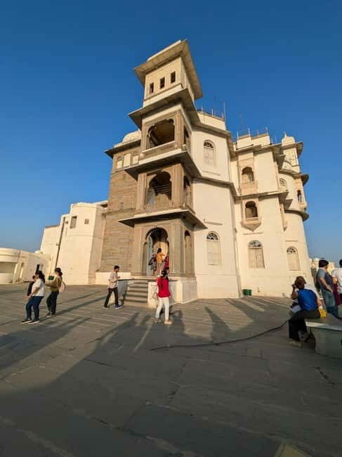Udaipur: Sajjangarh Monsoon Palace Day Trip with Tickets - An In-Depth Look at the Sajjangarh Monsoon Palace Day Trip