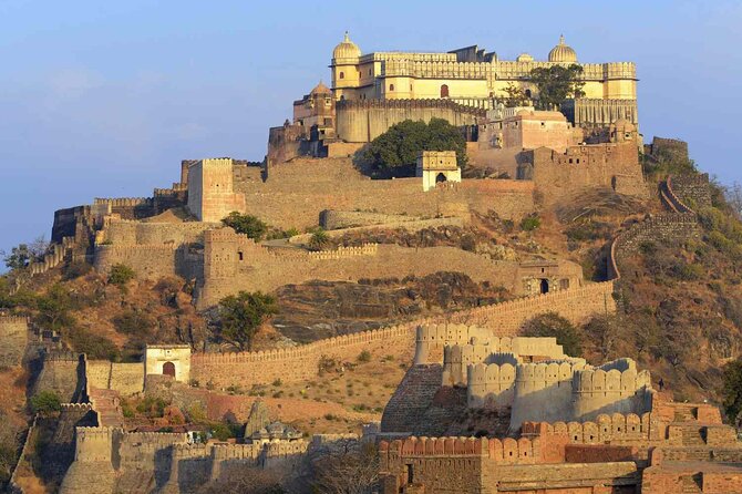 Udaipur to Jodhpur Drop With Stop at Kumbhalgarh Fort & Ranakpur Jain Temple - Meeting and Pickup