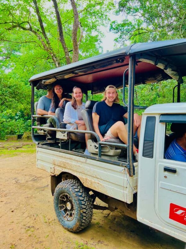 Udawalawe Safari All Inclusive Park Entrance, Jeep & Meals - Insights from Guest Reviews