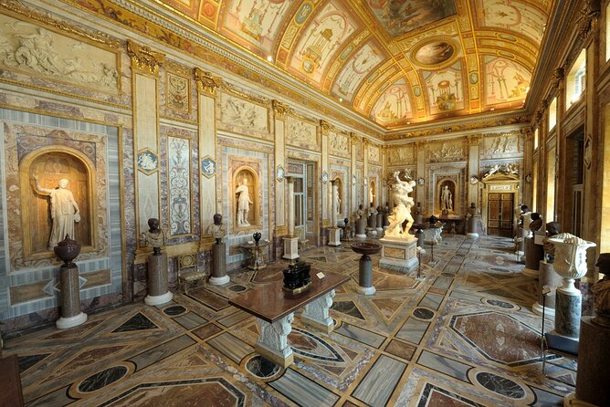 Uffizi Gallery and Florence City Guided Walking Tour - Exploring the Uffizi Gallery