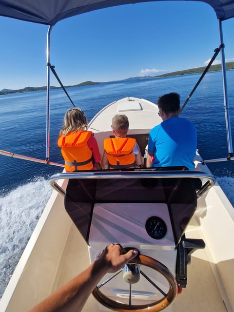 Ugljan: Boat Torus - Good To Know