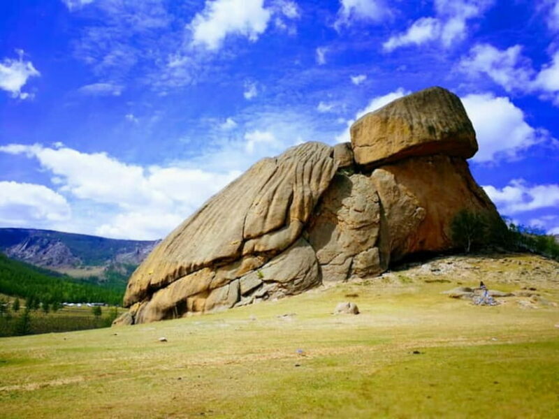 Ulaanbaatar: Chinggis Khaan Statue and Turtle Rock Day Tour - Key Points