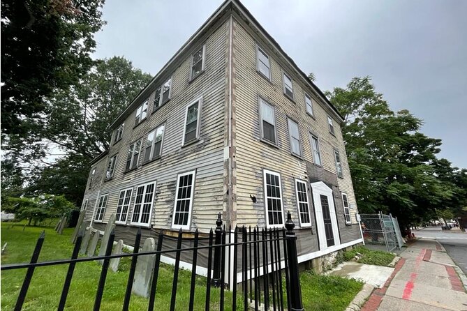 Ultimate Historic Salem and Witch Trials Self-Guided Walking Tour - Tour Highlights