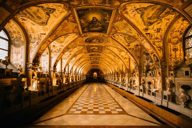 Ultimate Munich History Tour With a Local Expert: Personalized & Private - Accessibility