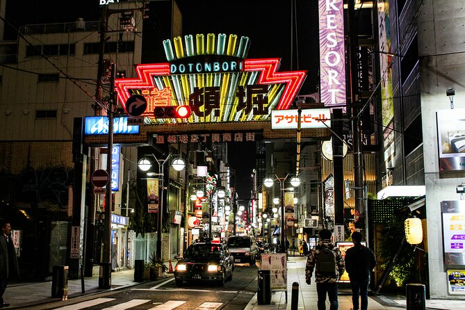 Ultimate Private Osaka Walking Experience - Walk With a Local - Discover the Serene Osaka Castle and Park