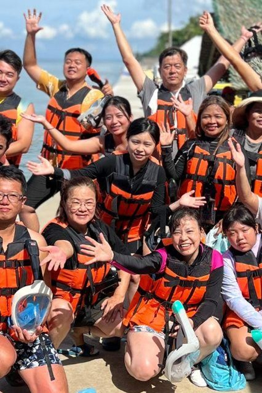 Ultimate Whaleshark Encounter: Taug Private Tour - Itinerary and Highlights