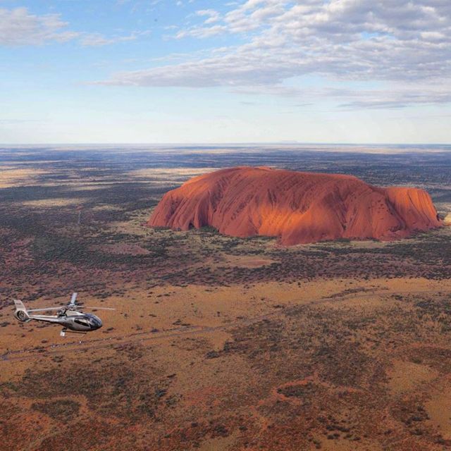 Uluru 15-Minute Helicopter Experience - Key Points