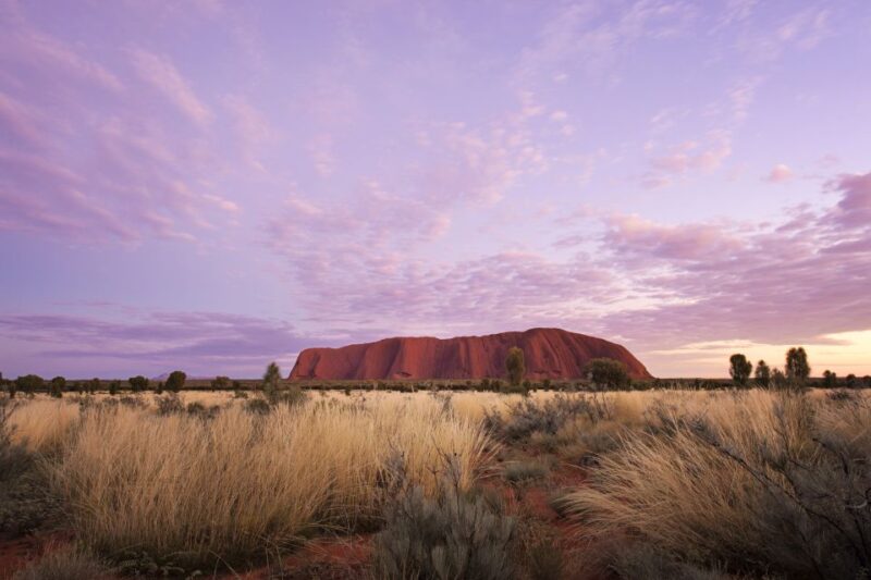 Uluru: Guided Walking Tour at Sunrise With Light Breakfast - Sunrise Experience