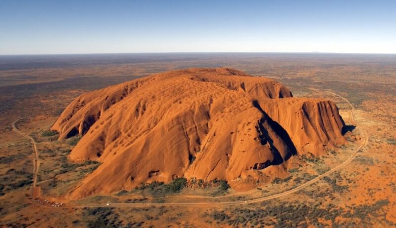 Uluru, Kata Tjuta, Lake Amadeus & Kings Canyon Scenic Flight - Aerial Views of Uluru and Kata Tjuta