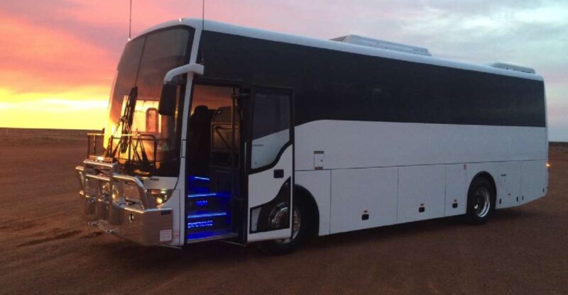 Uluru to Alice Springs or Alice to Uluru 1-Way Luxe Transfer - Departure and Arrival Locations