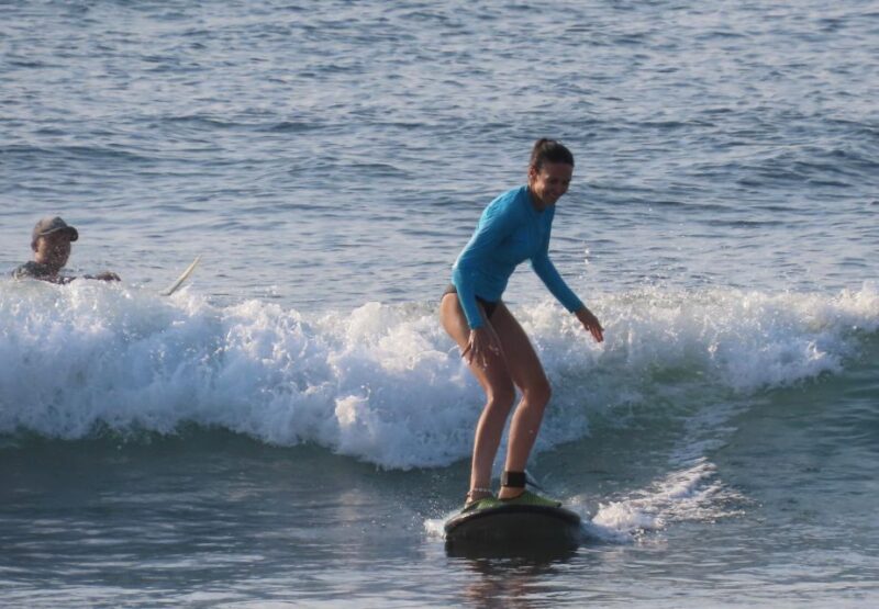 Uluwatu: Beginner & Intermediate Surf Lesson With Equipment - Key Points