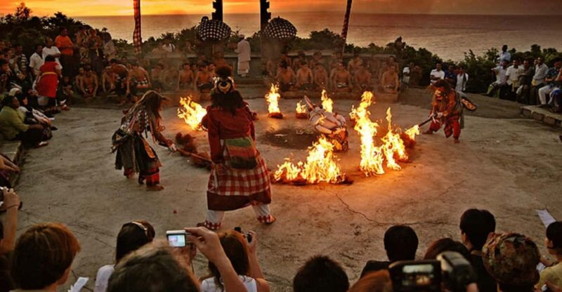 Uluwatu: Kecak Dance, Pandawa Beach, and Garuda Wisnu Kencana - Pickup and Group Information