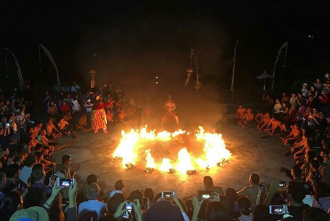 Uluwatu Kecak Fire Dance & Jimbaran Dinner - Key Points