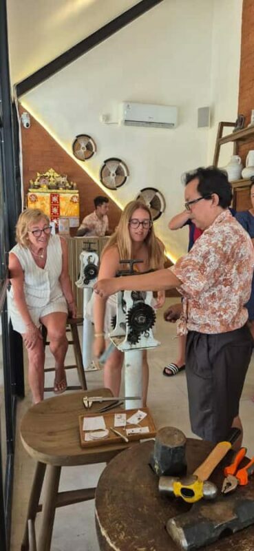 Uluwatu: Silver Jewelry Making Class in a Spacious Studio - FAQ