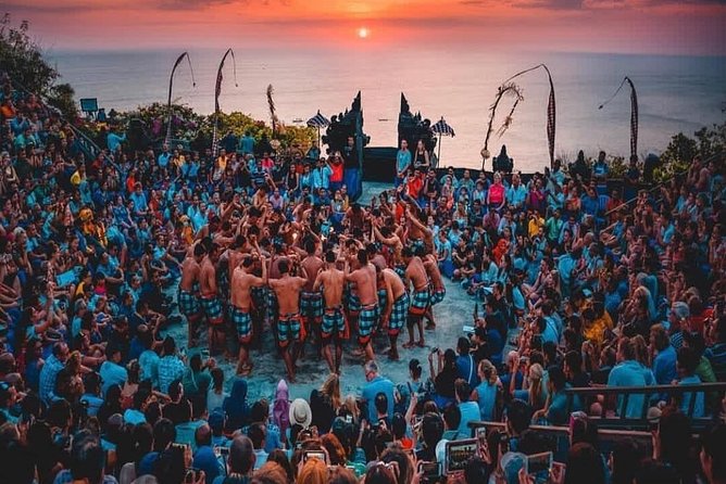 Uluwatu Sunset and Kecak Fire Dance - Kecak Dance Performance