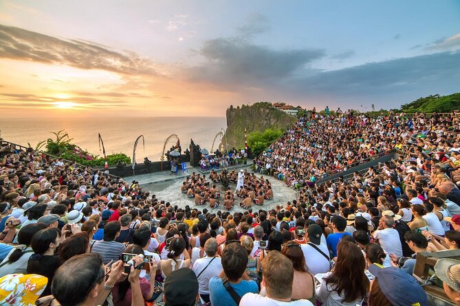 Uluwatu Sunset, Kecak Dance and Jimbaran Seafood Dinner - Water Sports in Tanjung Benoa