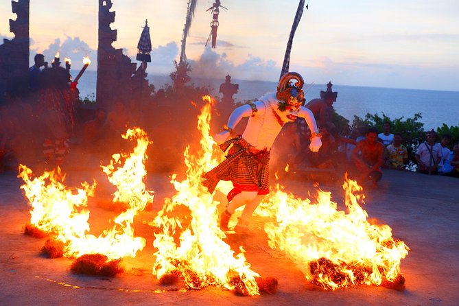 Uluwatu Temple And Fire Dance Tour - Uluwatu Temple