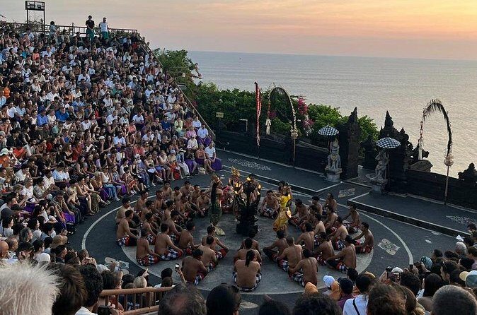 Uluwatu Temple Entrance & Kecak Dance Tickets - FAQs