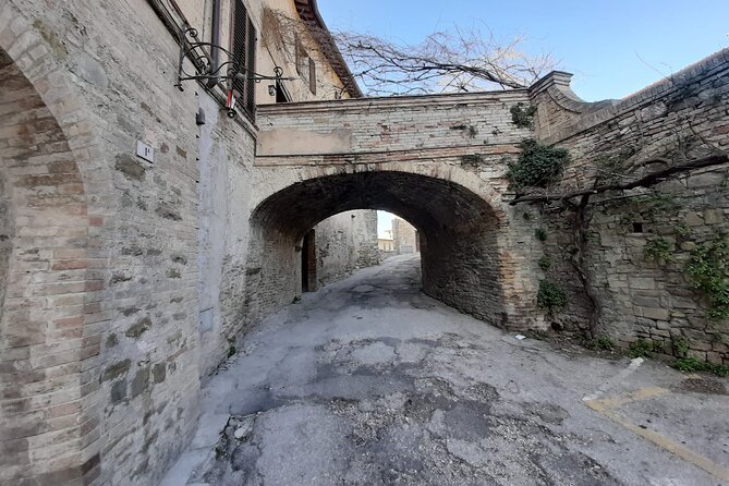 Umbria off the Beaten Track. Rasiglia, Trevi, Bevagna, and Collepino - Key Points