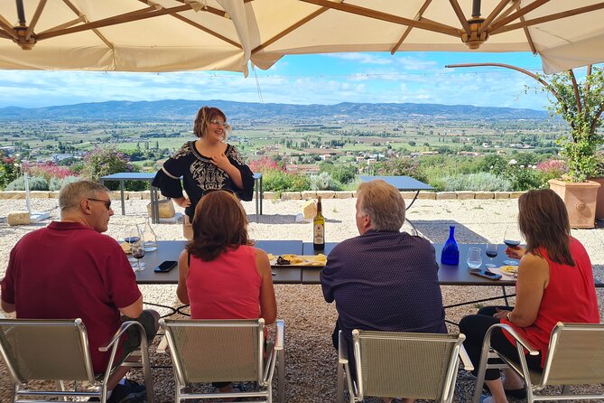 Umbria Wine Lovers Tour L Montefalco & Bevagna L Small Group Tour - Small Group Tour With Personalized Attention
