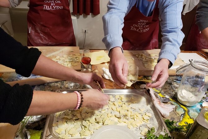 Umbrian Regional and Traditional Cooking Class With Lunch in Assisi - Menu and Inclusions