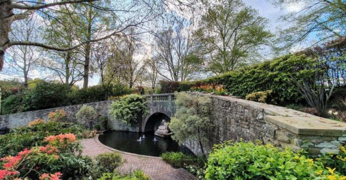 Uncover Evolution's Path: In-App Audio Tour of Shrewsbury - Essential Tour Information